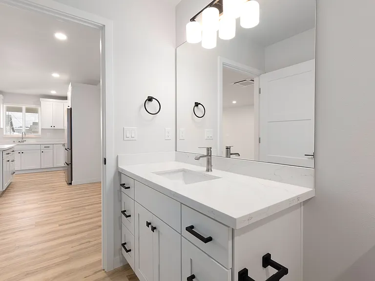 6728 S Madison St #C — Photo 17