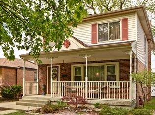 10716 S Drake Ave, Chicago, IL 60655