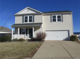 12 Tallyho Trl, Wentzville, MO 63385