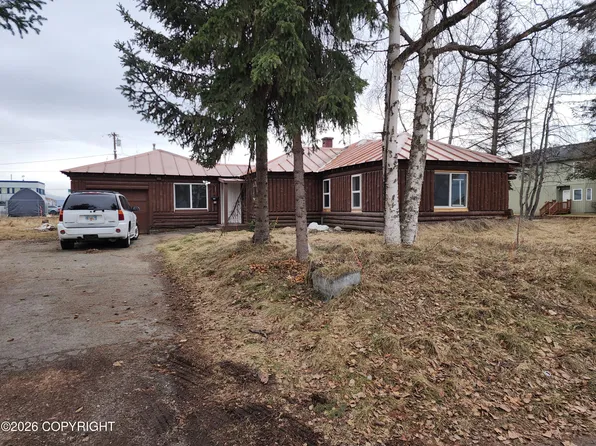 835 Nelchina St, Anchorage, AK 99501