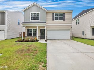 61 Chestnut St, Beaufort, SC 29906