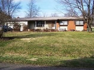 1150 Hillbrook Dr NE, Lancaster, OH 43130