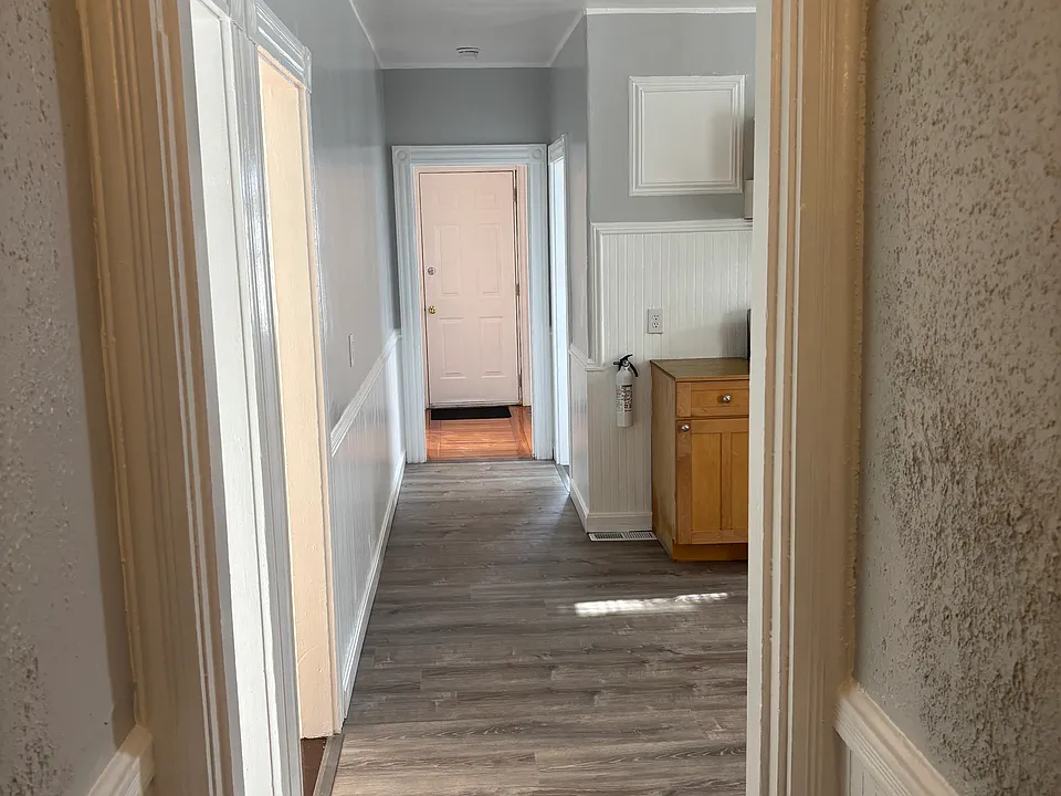112 Pomona Ave #1F