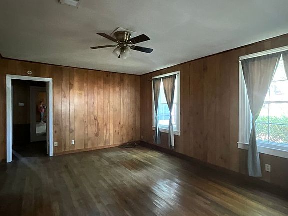 5th image of 803 Marvin Ave