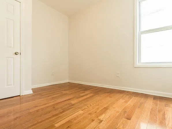 15 Dwight Street image 17 of 18