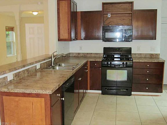 5th image of 1082 Longstreet Ave #B