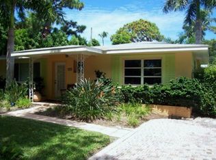 345 1st Ave N, Naples, FL 34102