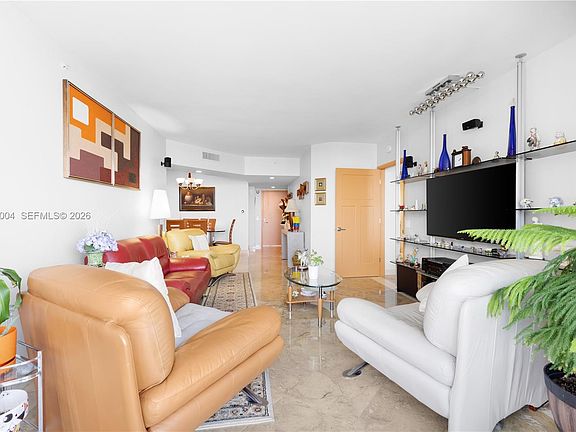 5th image of 21055 Yacht Club Dr #2704