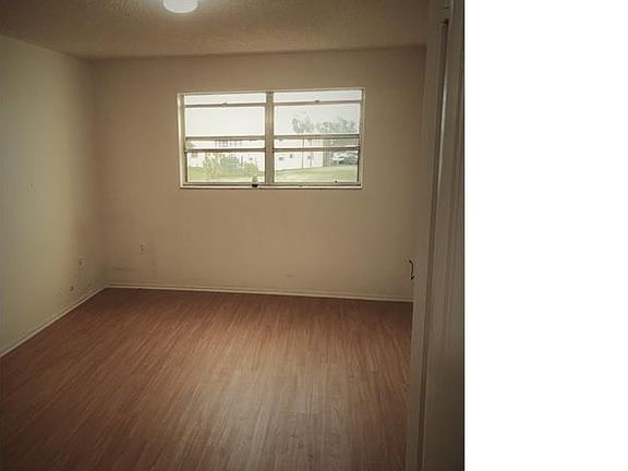 4th image of 8460 Sunrise Lakes Blvd APT 205