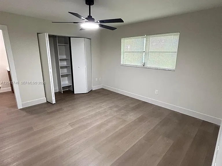 114 S Lakeside Dr #114 — Photo 17
