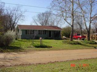 504 Guinn St, Bullard, TX 75757