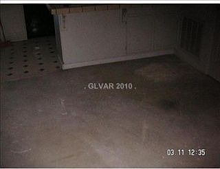 3rd image of 4211 Sanderling Cir Unit 281