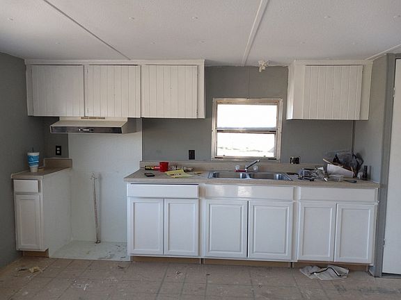 2nd image of 209 S Avenue B Trailer 29