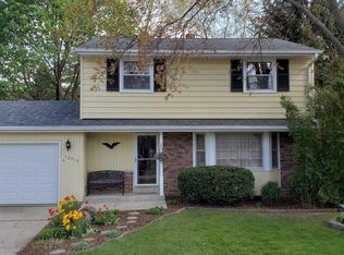 10917 W Mequanigo Dr, West Allis, WI 53227