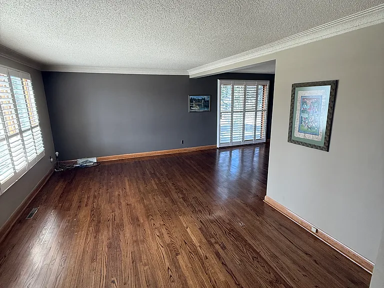 603 Dallenlea Ave #603 — Photo 29