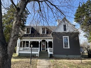 215 N Washington St, Tullahoma, TN 37388