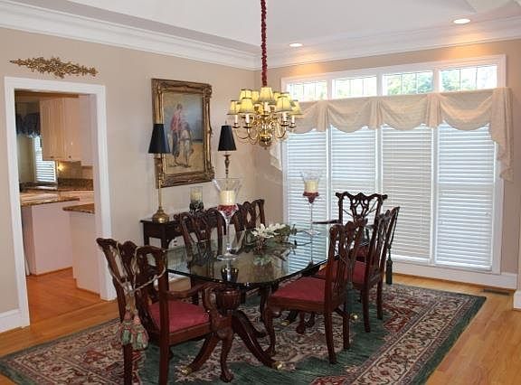 3rd image of 9313 Cove Dr