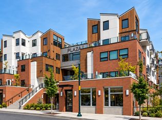 Plaza Apartments, Kirkland, WA 98033
