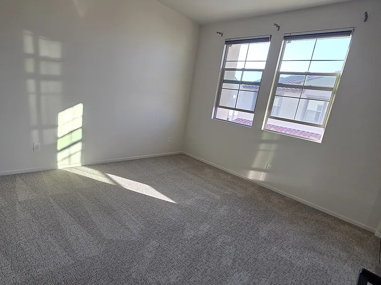 723 Merit Dr — Photo 35