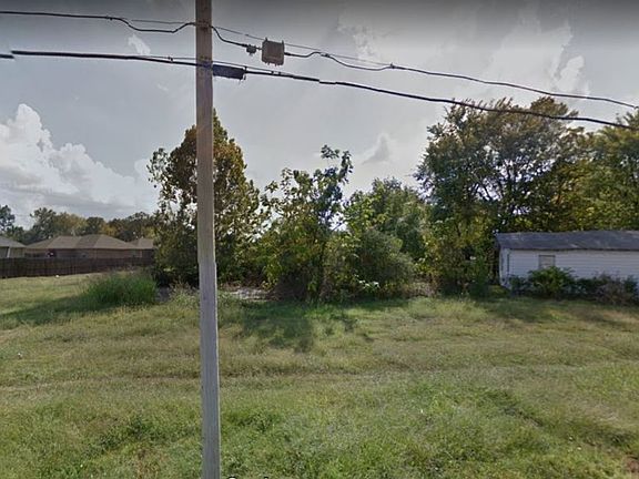 4th image of 3712 Spradling Ave