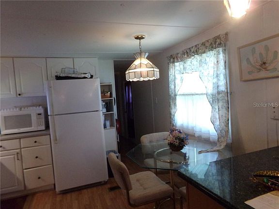 3rd image of 5508 Holiday Park Blvd