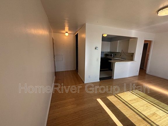 4th image of 130 S 1300 E APT 811