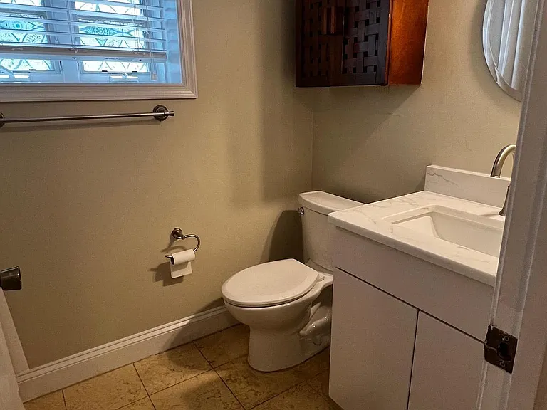 1219 Oronoco St #101 — Photo 16