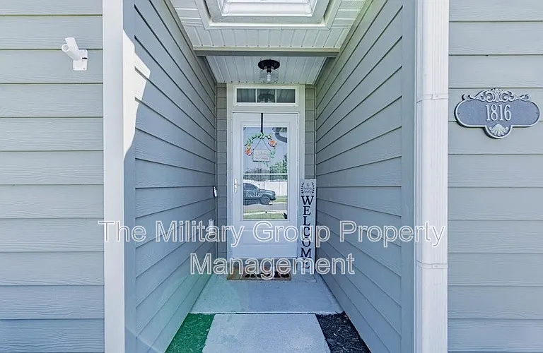 1816 Blackwater Way — Photo 4