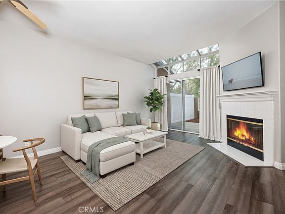 4th image of 28392 Klondike Dr