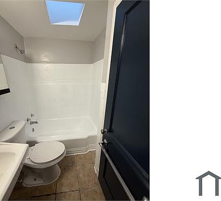 5th image of 3838 Lyndale Ave