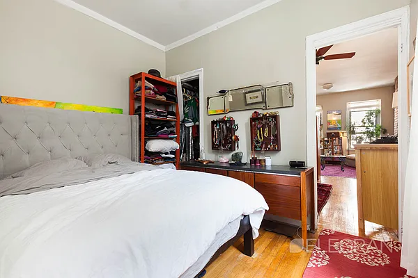 Rented by (Legacy) Elegran | media 9