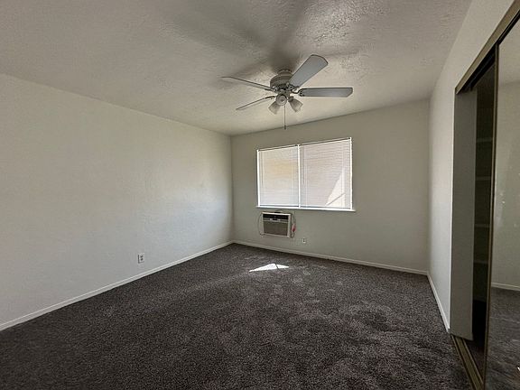 5th image of 326 S Barranca Ave