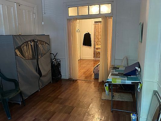 2nd image of 348A 4th St