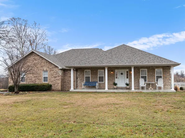 1334 E 430th Rd Road, Bolivar, MO 65613