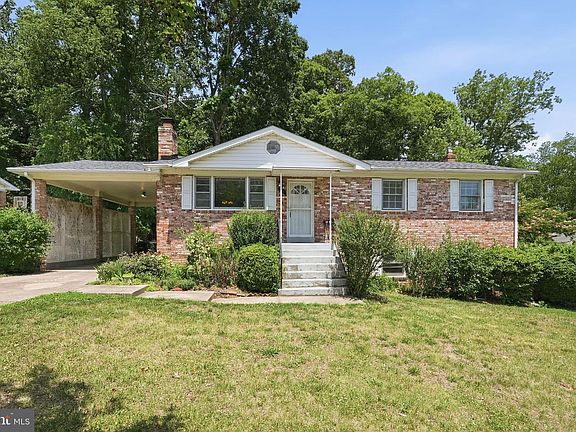 2nd image of 2008 Valley View Dr