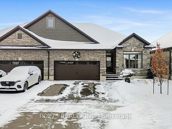 3rd image of 23 Matheson Cres