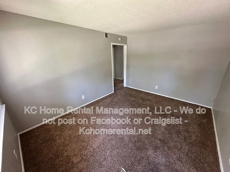 6500 Ravena Rd #1 — Photo 11