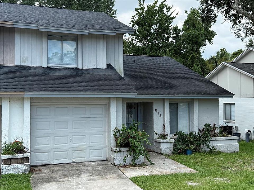 1st image of 673 N WILDFLOWER COURT
