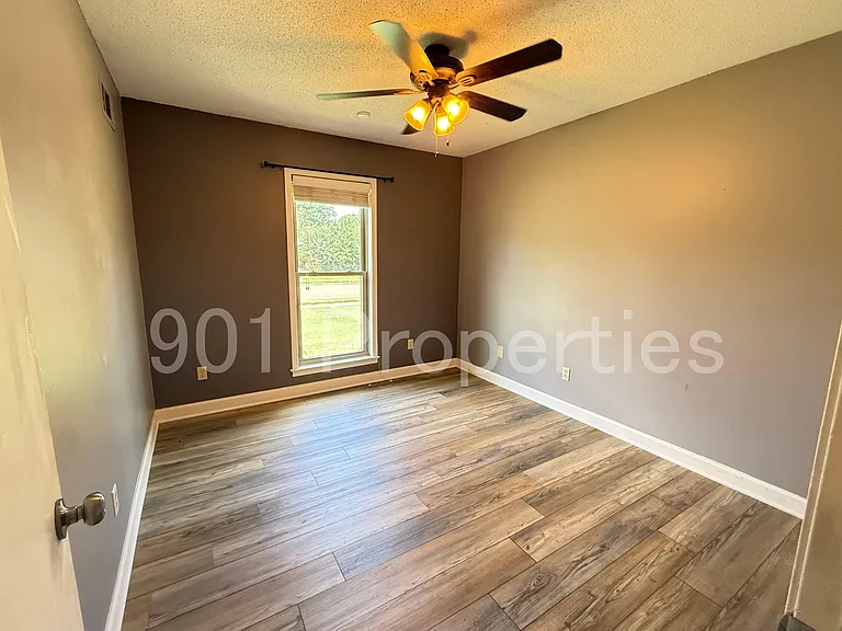 3016 Ingleside Dr — Photo 14