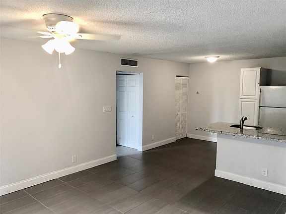 2nd image of 651 Lyons Rd APT 10104