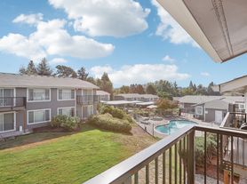 Cornell Manor Apartments