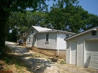 2506 Gravois Rd, High Ridge, MO 63049