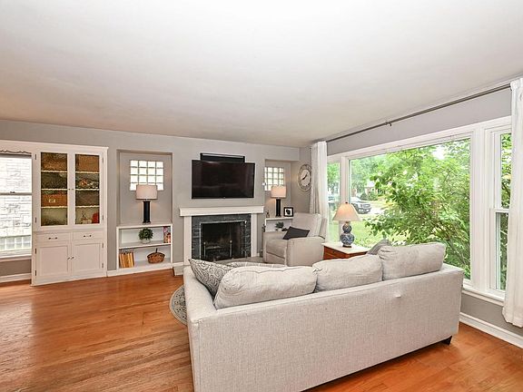 3rd image of 3024 N 85th STREET