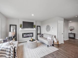 3236 Scanlon Farms Rd, Coralville, IA 52241