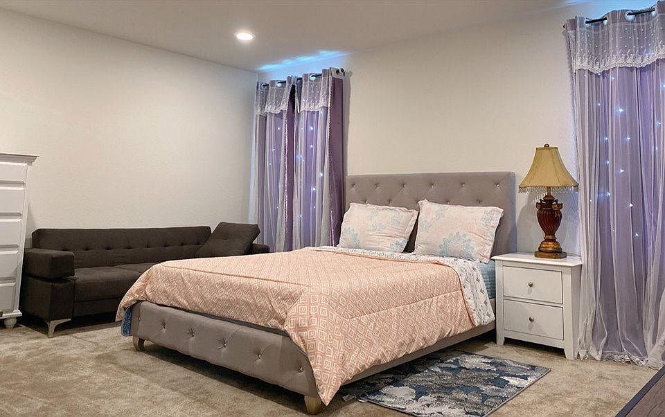 1st image of 2547 S Walnut Ave #45