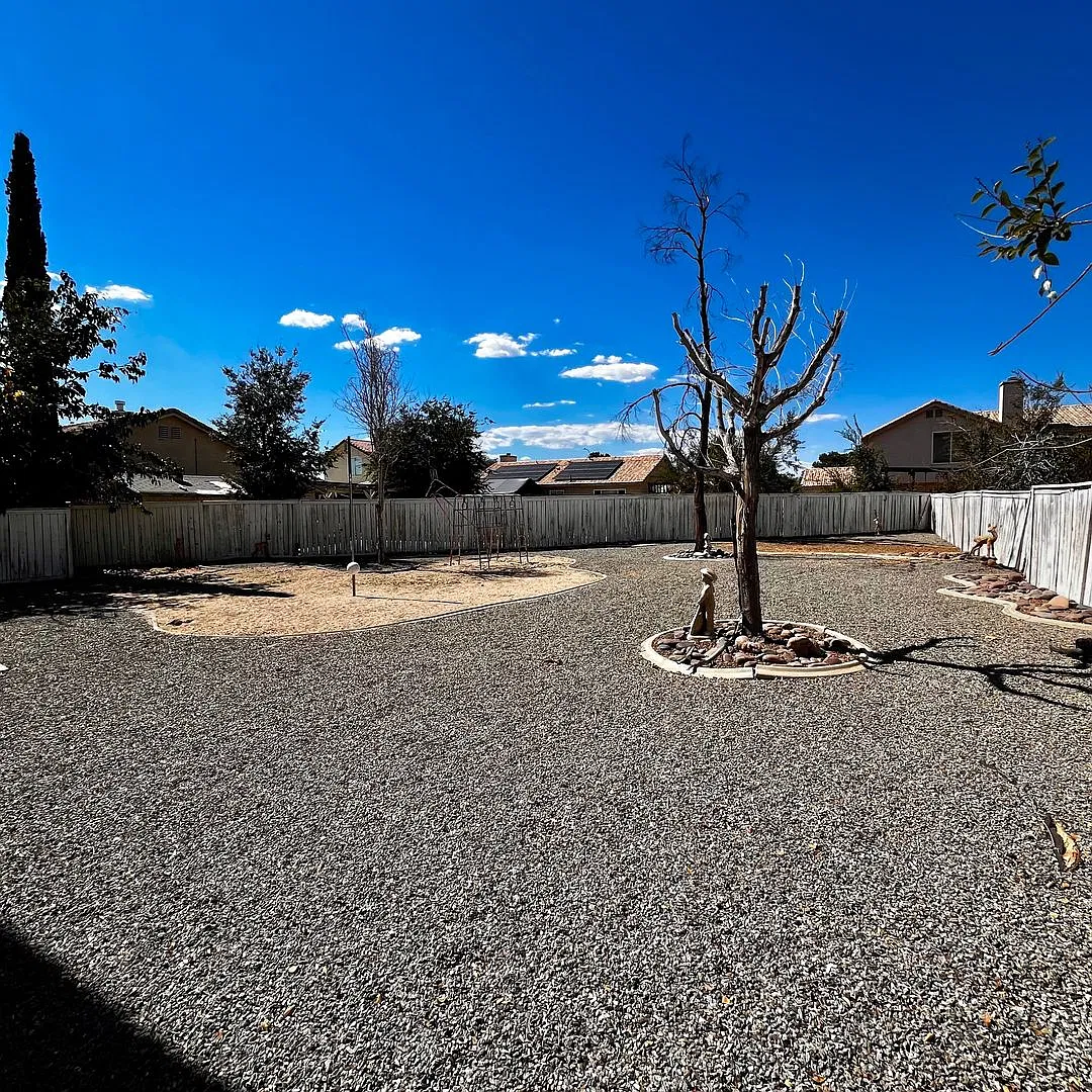 4-Bedroom 3-Bathroom House In Victorville — Photo 4