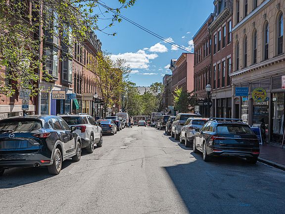 3rd image of 10 Exchange Street #307