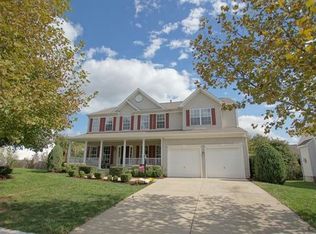 21520 Chickacoan Trail Dr, Ashburn, VA 20148