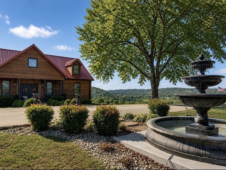 4th image of 327 Stoneybrook Rd