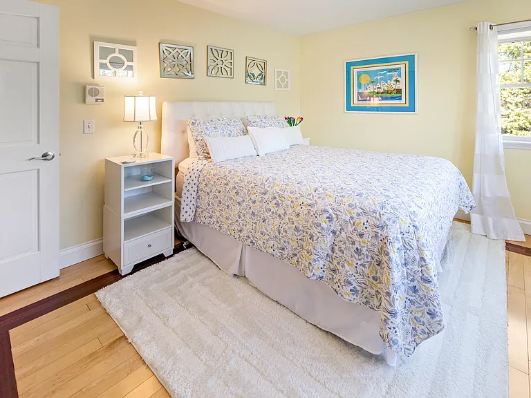 39 Raymonds Ln — Photo 16